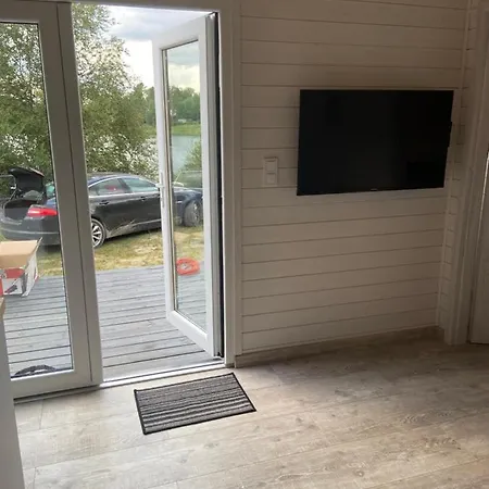 Nad Jeziorem Kamien *